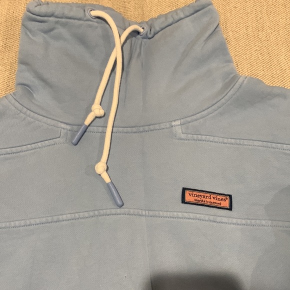 Vineyard Vines Light Blue Pull Over - SIZE SMALL! - Picture 2 of 5